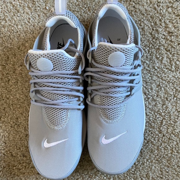 NWB | Nike Air Presto Essential - Picture 3 of 9